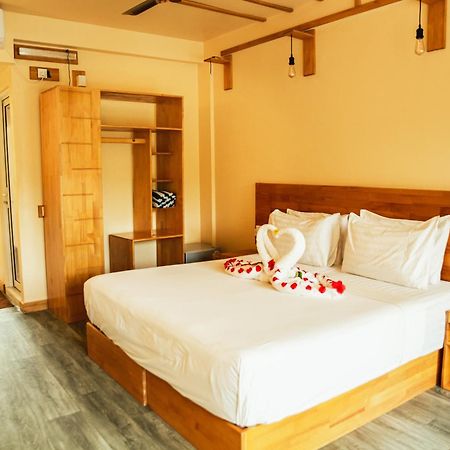 Relax Lodge Thoddoo Exterior photo